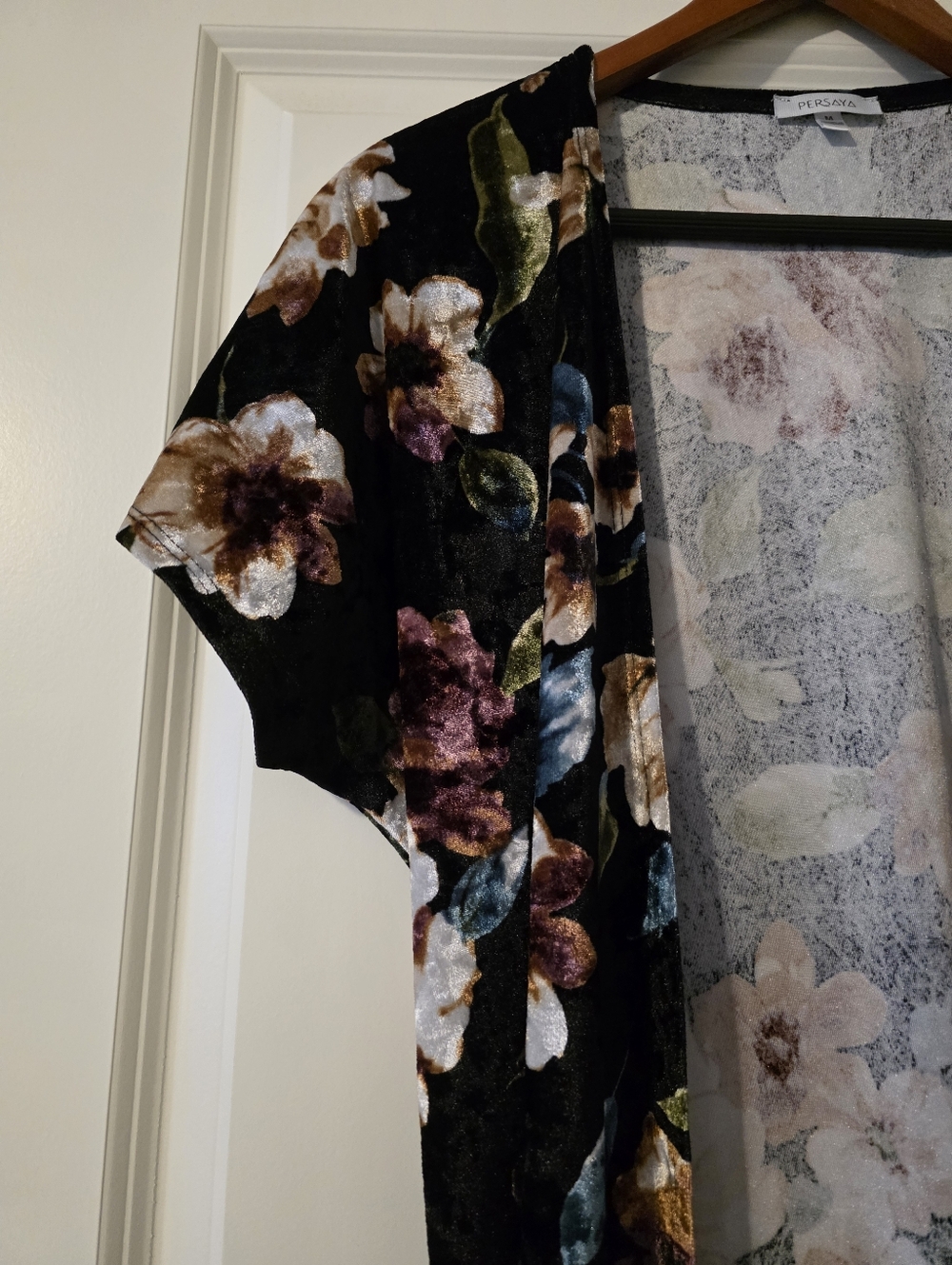Crushed Velvet Floral Duster Kimono Gothic Chic Boho Festival Womens M Persaya - Picture 4 of 4